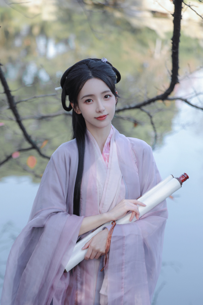 与凤行 封面